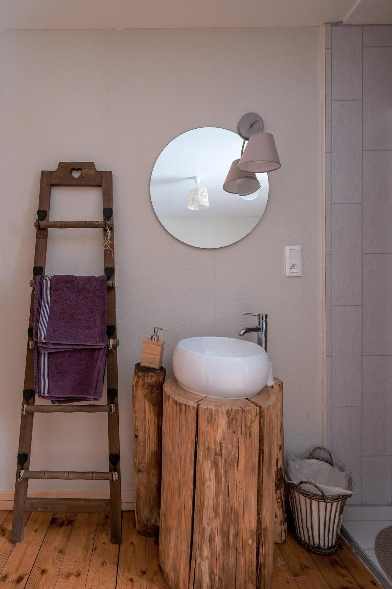 Les Iris Chambres D'Hote Niedermorschwihr Bagian luar foto